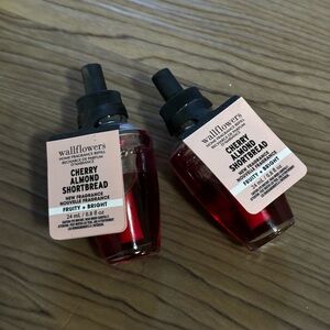 Wallflowers Cherry Almond Shortbread Bath&BodyWorks
